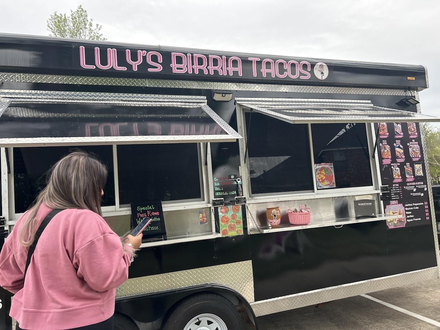Luly's Birria Tacos